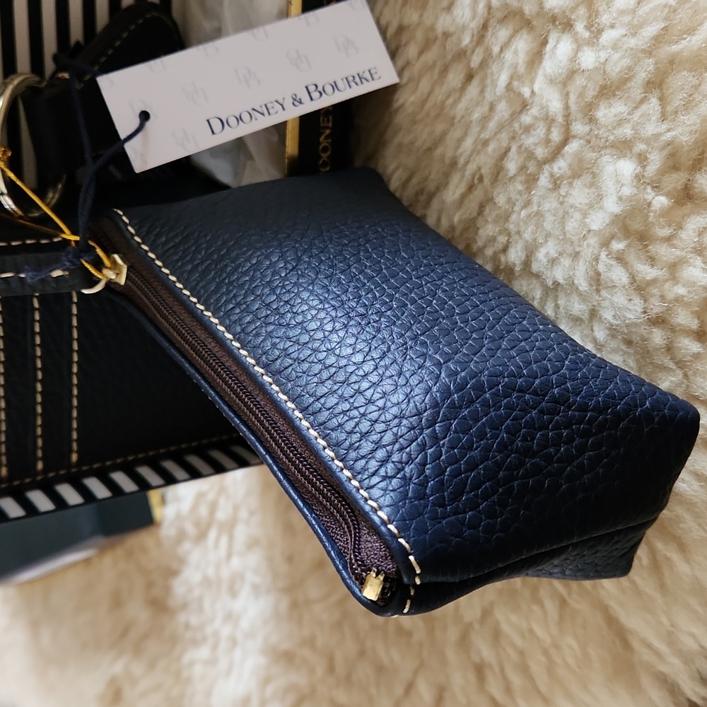 Cute NWT IOB Dooney & Bourke Midnight Blue 3 Piece Gift Set 💙🖤🎁 - Picture 4 of 16